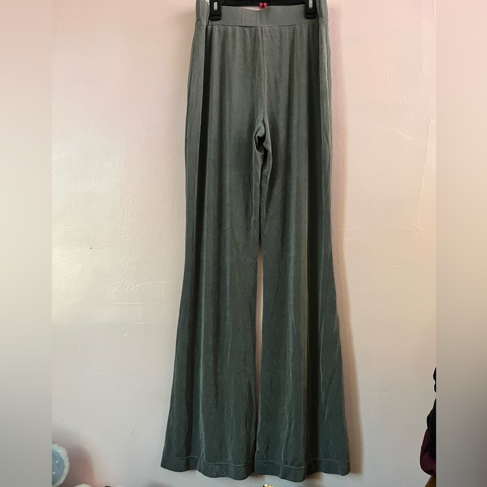 Chico’s • Pants - Picture 3 of 3